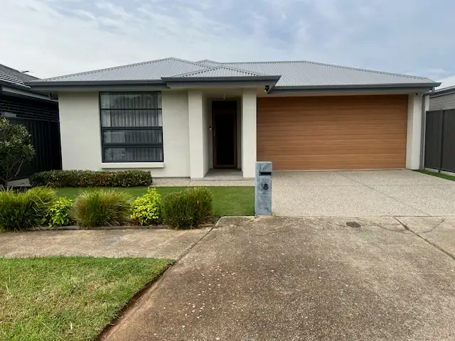 18 Cole Ave, Findon SA 5023