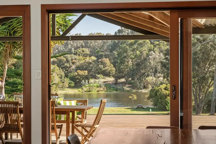 74 Brushwood Brook Drive, Yallingup WA 6282