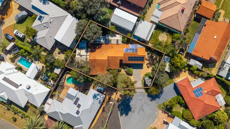 Fifth view of Homely house listing, 2 Dean Close, Halls Head WA 6210