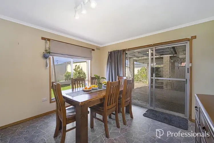 Fifth view of Homely house listing, 5 Shanahan Court, Hamilton VIC 3300