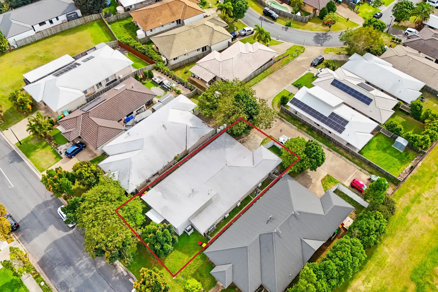 Main view of Homely semi-detached listing, 4 Essencia Avenue, Dakabin QLD 4503
