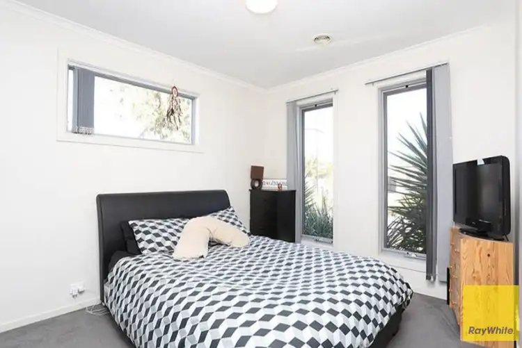 Fifth view of Homely house listing, 7 Bluestone Court, Point Cook VIC 3030