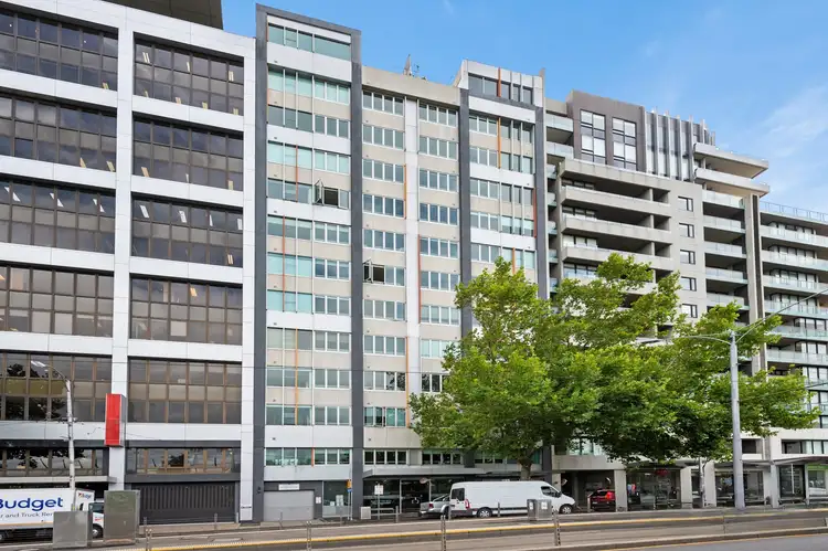 1002/166 Wellington Parade, East Melbourne VIC 3002