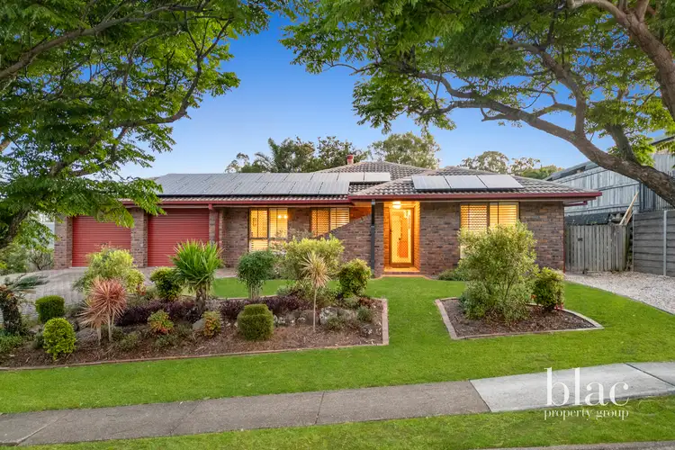 5 Vaucluse Crescent, Petrie QLD 4502