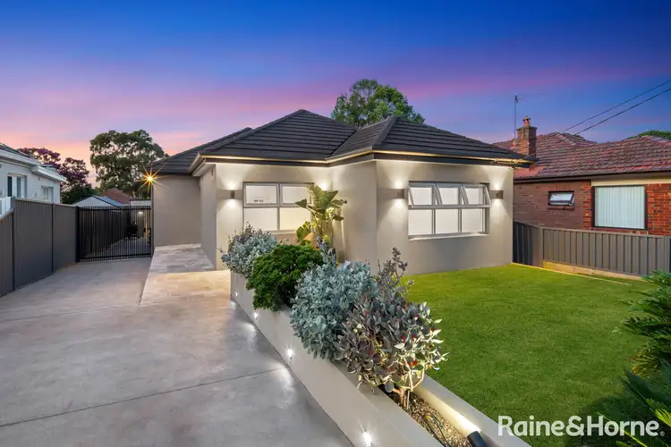 19 Banner Road, Kingsgrove NSW 2208
