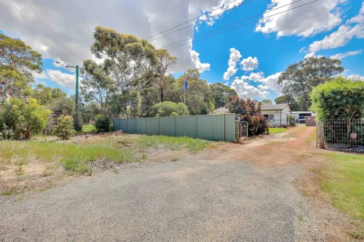 15 Bateman Street, Byford WA 6122