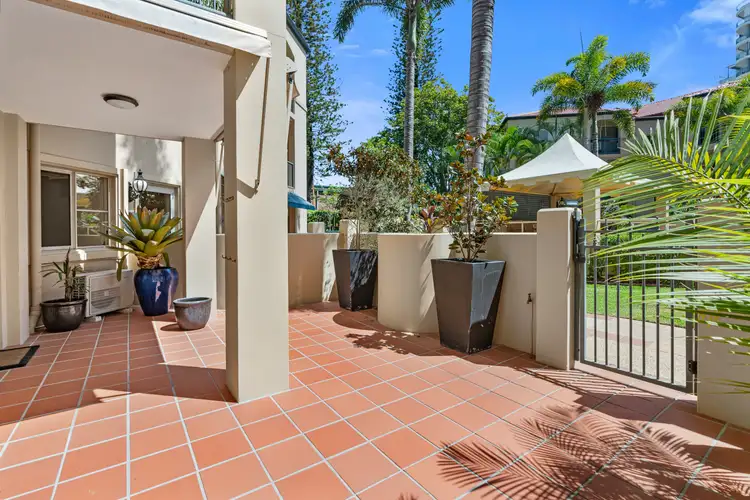 17/38 Woodroffe Avenue, Main Beach QLD 4217