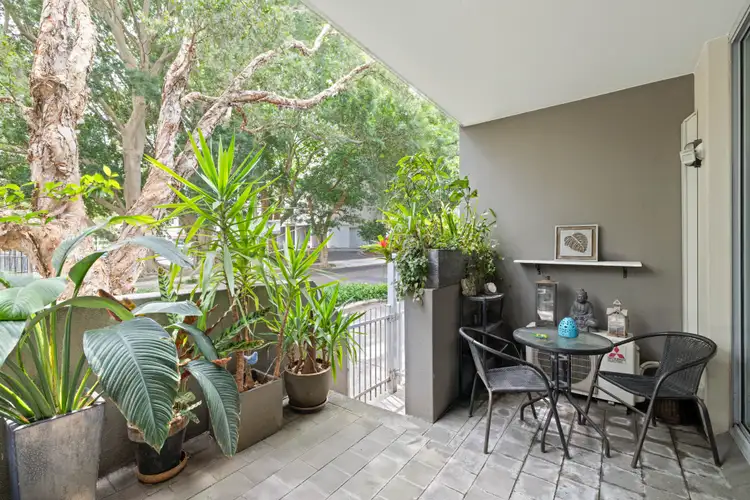 Fifth view of Homely apartment listing, 2/110 Wellington Street, Waterloo NSW 2017