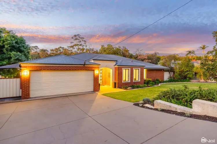 42 Carradine Road, Mount Nasura WA 6112