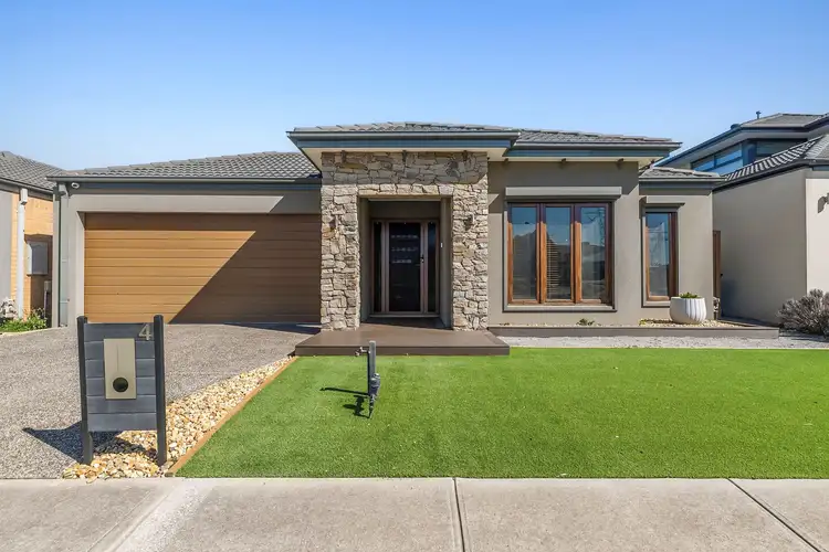 4 Auden Lane, Fraser Rise VIC 3336