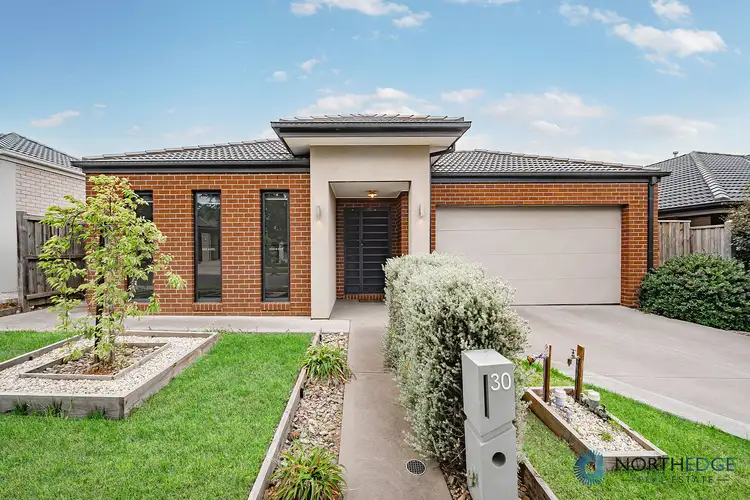 30 Latteridge Way, Mickleham VIC 3064
