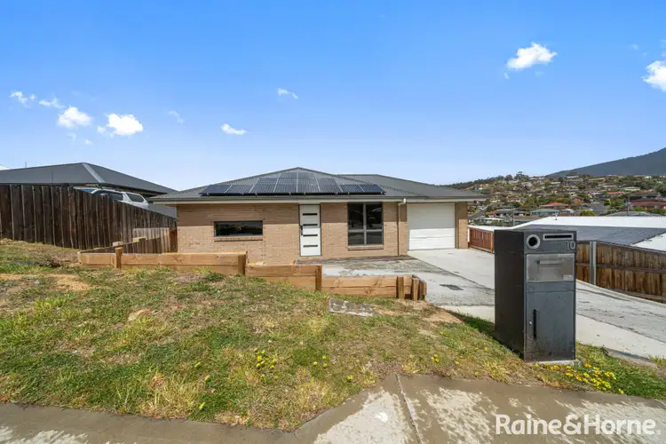 10 Stony Point Drive