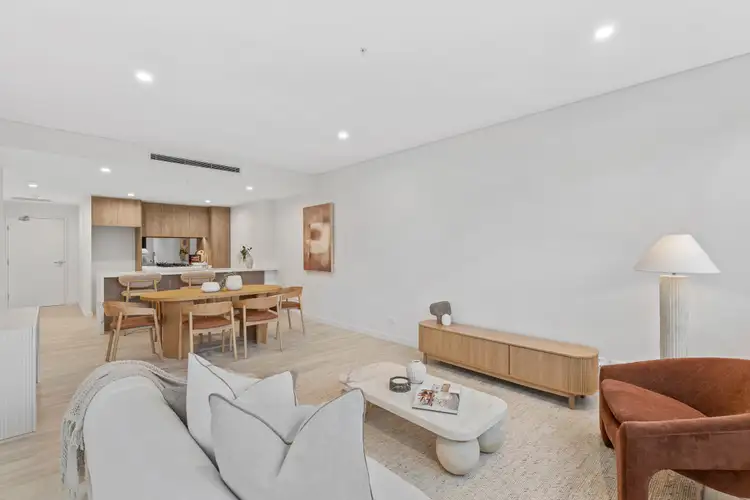 W-1509/108 Donnison Street, Gosford NSW 2250