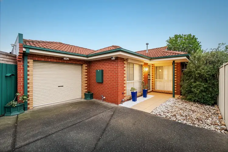 2/12 Reddrop Court, Altona Meadows VIC 3028