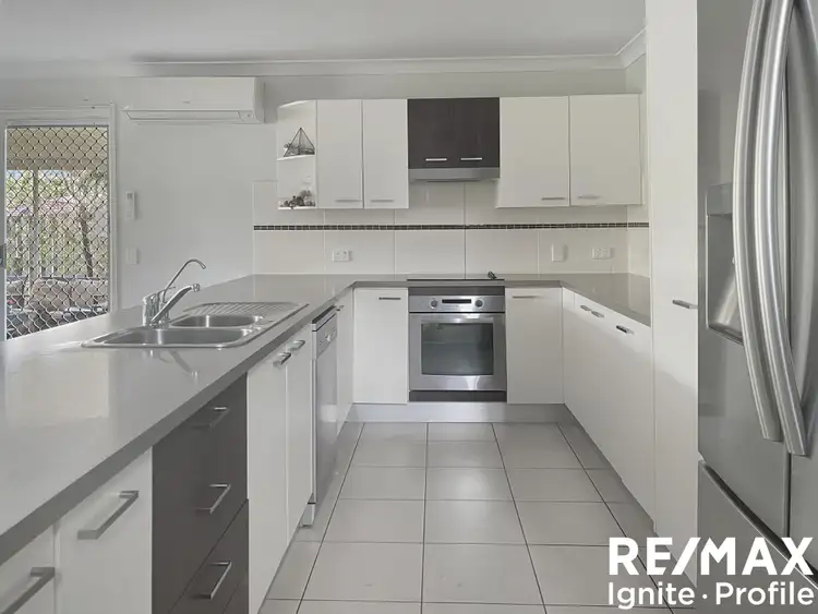 Second view of Homely house listing, 15 Yengo Street, Parkinson QLD 4115