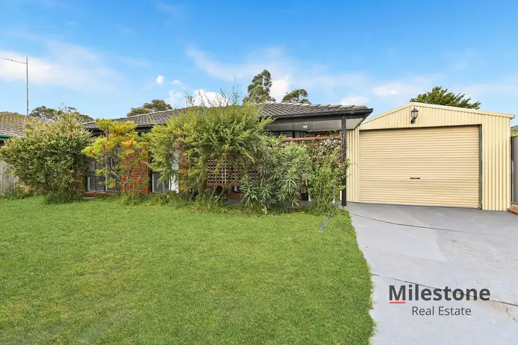 8 Pommel Street, Pakenham VIC 3810
