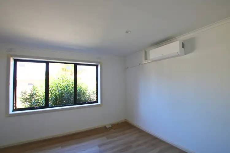 Second view of Homely unit listing, 8/19 Elphin Grove, Hawthorn VIC 3122