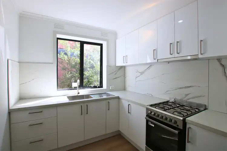 Second view of Homely unit listing, 9/19 Elphin Grove, Hawthorn VIC 3122