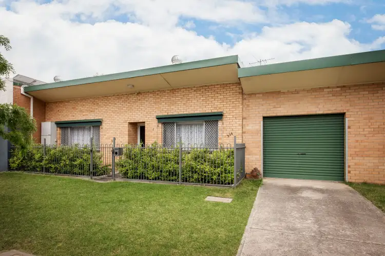Main view of Homely block of units listing, 1/334 Olive Street, South Albury NSW 2640