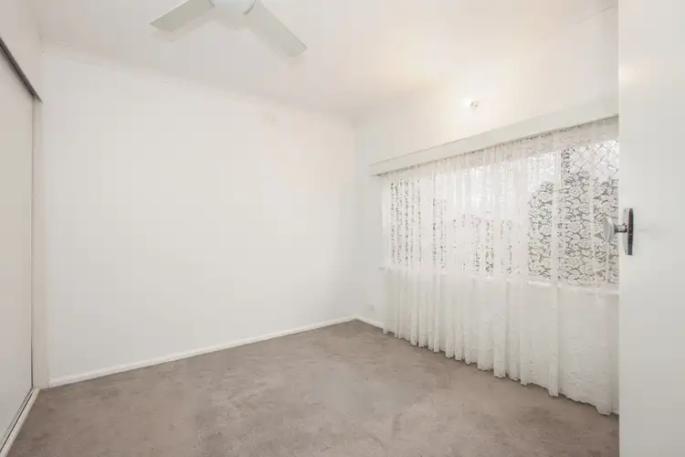 Third view of Homely block of units listing, 1/334 Olive Street, South Albury NSW 2640