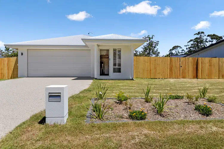 12 Windflower Road, Burrum Heads QLD 4659
