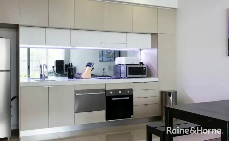 Fifth view of Homely apartment listing, 2/6 Defries Avenue, Zetland NSW 2017