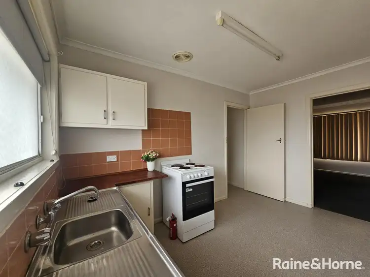 Fourth view of Homely unit listing, 1/75 Fox Street, St Albans VIC 3021