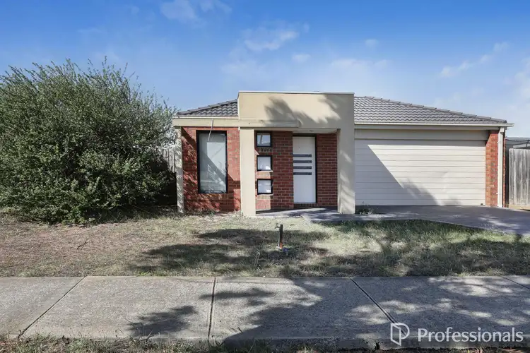 Main view of Homely house listing, 4 Spearfelt Street, Kurunjang VIC 3337