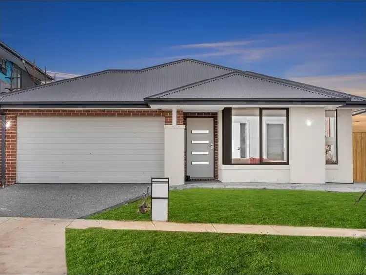 66 Surround Circuit, Bonnie Brook VIC 3335