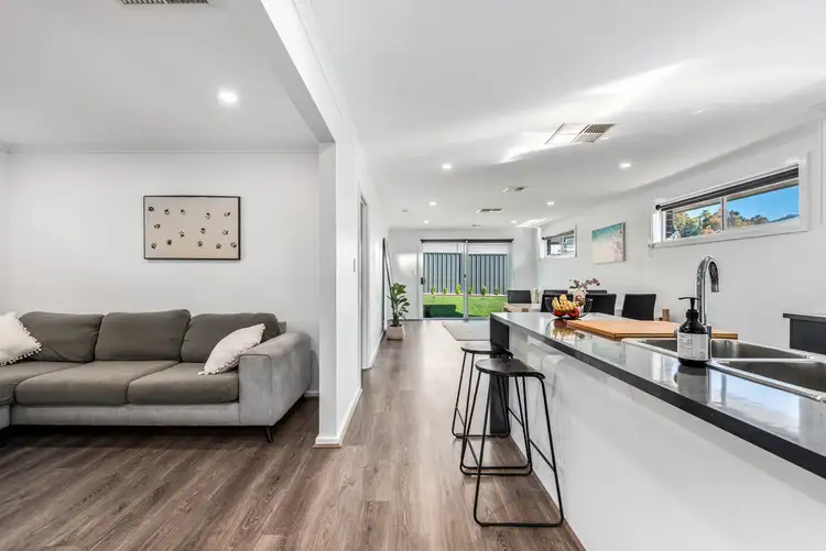 Sixth view of Homely house listing, 33 Adel Circuit, Huntfield Heights SA 5163