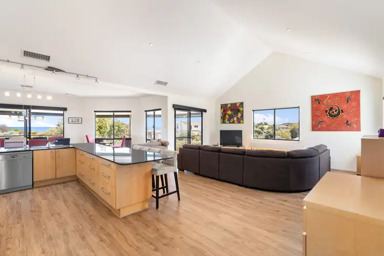 Fifth view of Homely house listing, 2 McCourt Place, Peppermint Grove Beach WA 6271