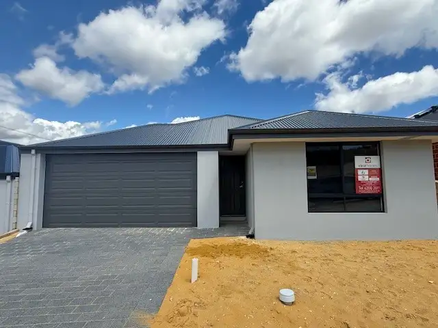 14 Perdita Blvd, Anketell WA 6167