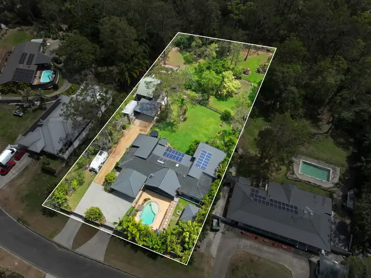 6 Carrama Court, Mudgeeraba QLD 4213