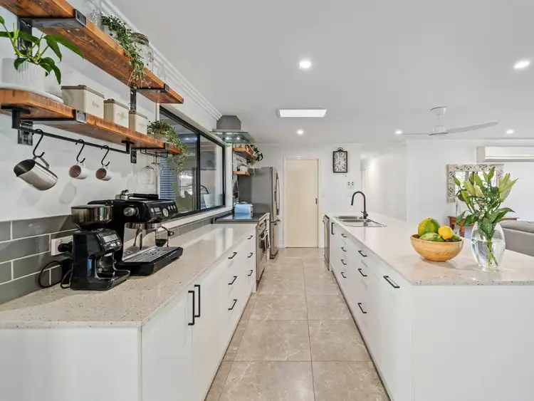 Fifth view of Homely house listing, 6 Carrama Court, Mudgeeraba QLD 4213