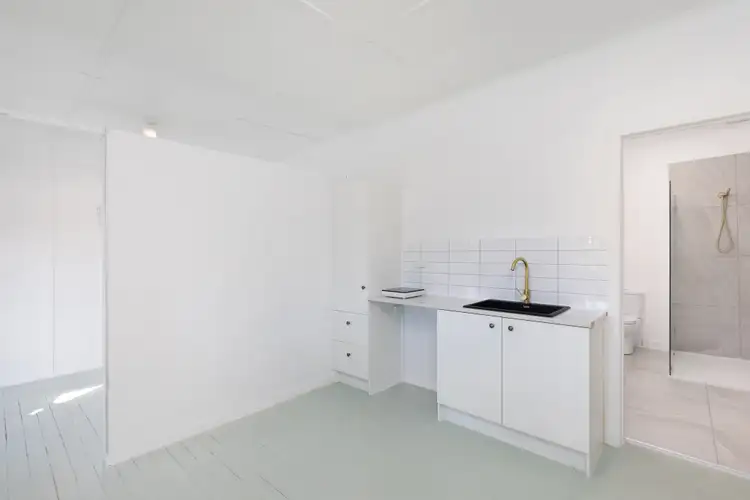 Fourth view of Homely block of units listing, 375 Lakes Creek Road, Koongal QLD 4701