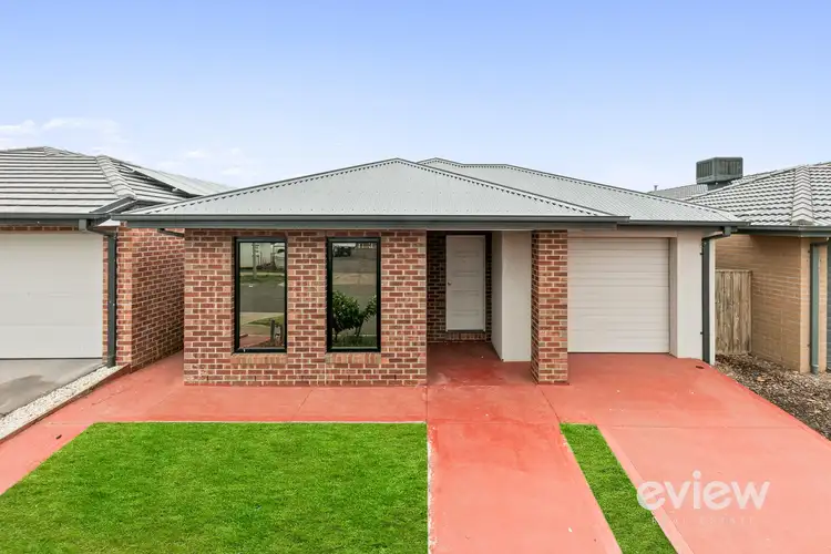 33 Otago Grove, Werribee VIC 3030