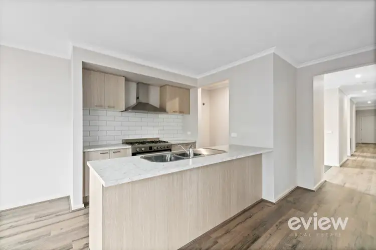 Fifth view of Homely house listing, 33 Otago Grove, Werribee VIC 3030