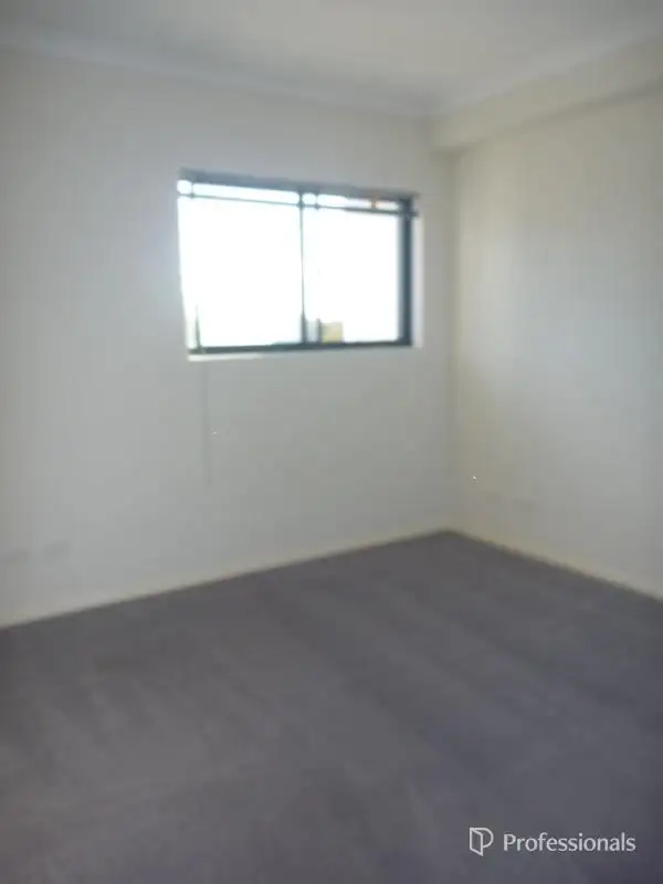 Fifth view of Homely apartment listing, 42/2 Stockton Bend, Cockburn Central WA 6164