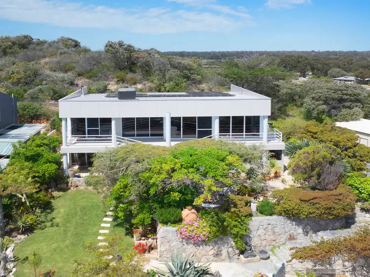 12 Peppermint Grove Terrace, Peppermint Grove Beach WA 6271