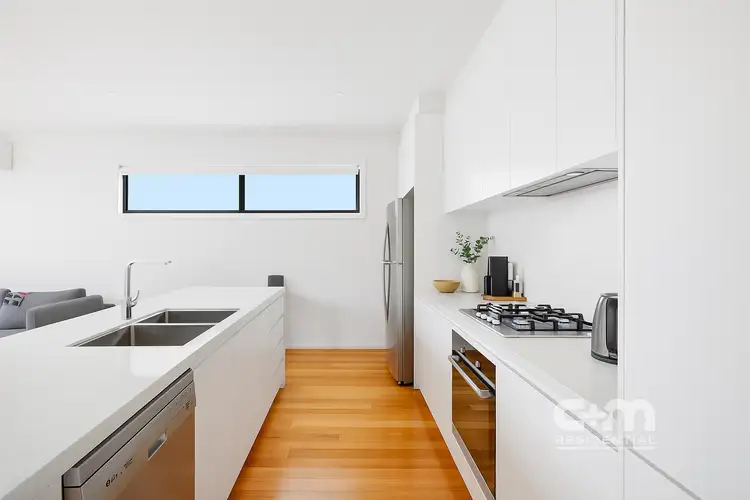 Fourth view of Homely townhouse listing, 2/9-11 Nerissa Grove, Oak Park VIC 3046