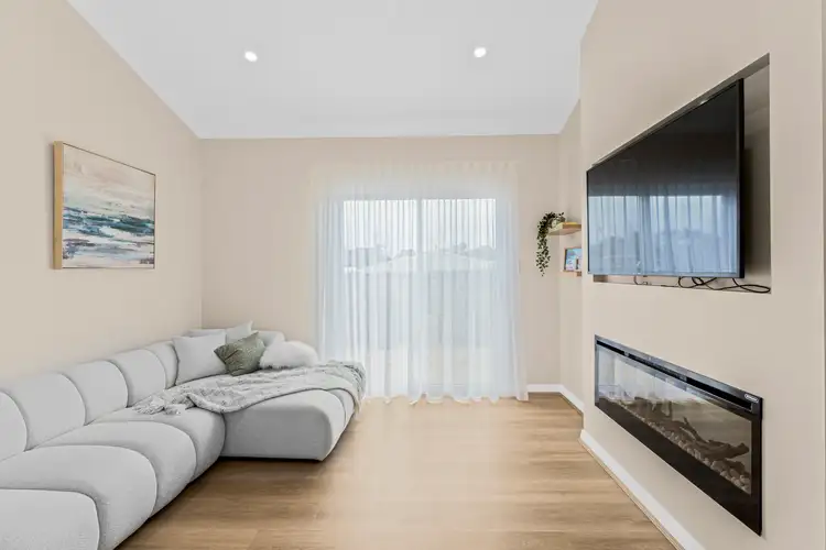 Second view of Homely house listing, 3A De Grey Court, Heathridge WA 6027
