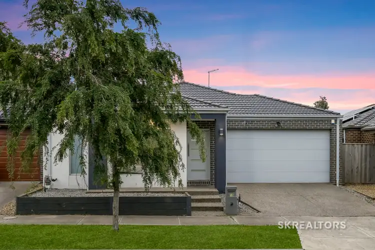 13 Colwood Avenue, Mickleham VIC 3064