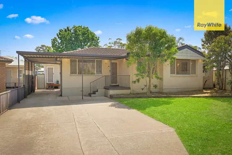 50 & 50a Glenn Street, Dean Park NSW 2761