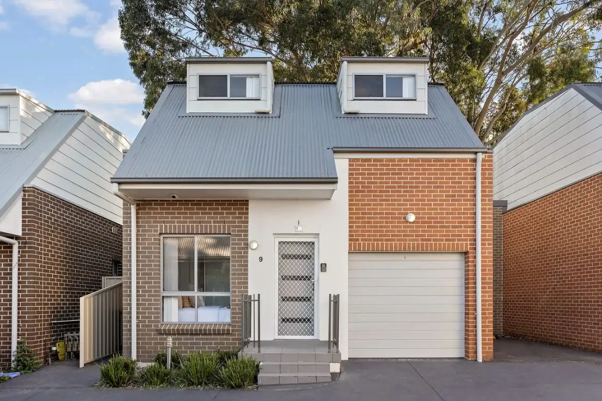 Main view of Homely townhouse listing, 9/166-170 Targo Road, Girraween NSW 2145