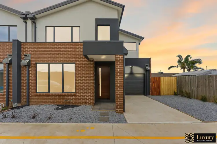 9/6 Blake Court, Truganina VIC 3029