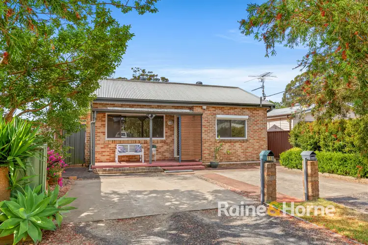 11 Alma Avenue, Blackwall NSW 2256