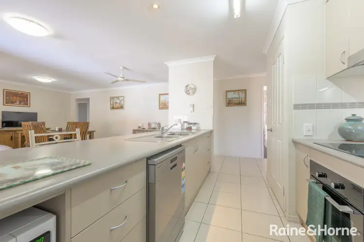 Sixth view of Homely house listing, 4 Leichhardt Court, Glen Eden QLD 4680
