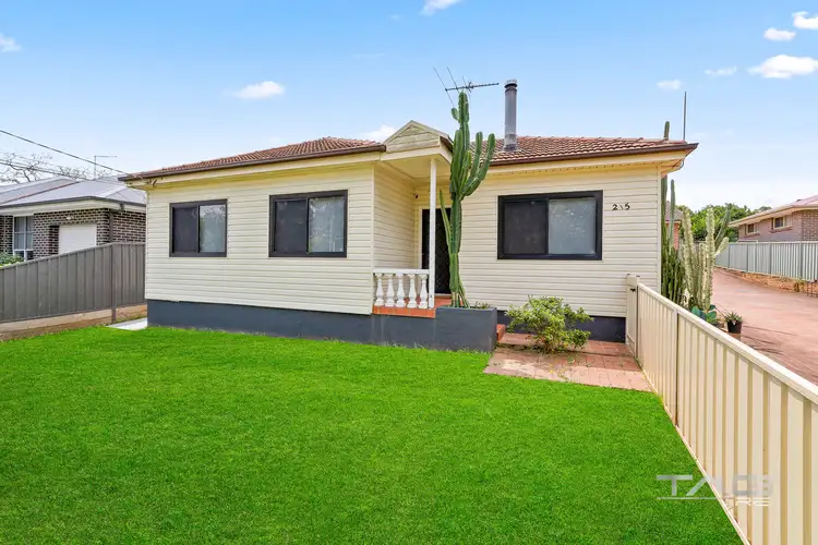 1/215 Carpenter Street, St Marys NSW 2760