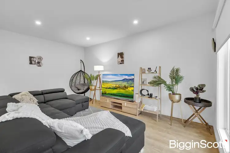 Fifth view of Homely house listing, 3 Pippa Way, Carrum Downs VIC 3201