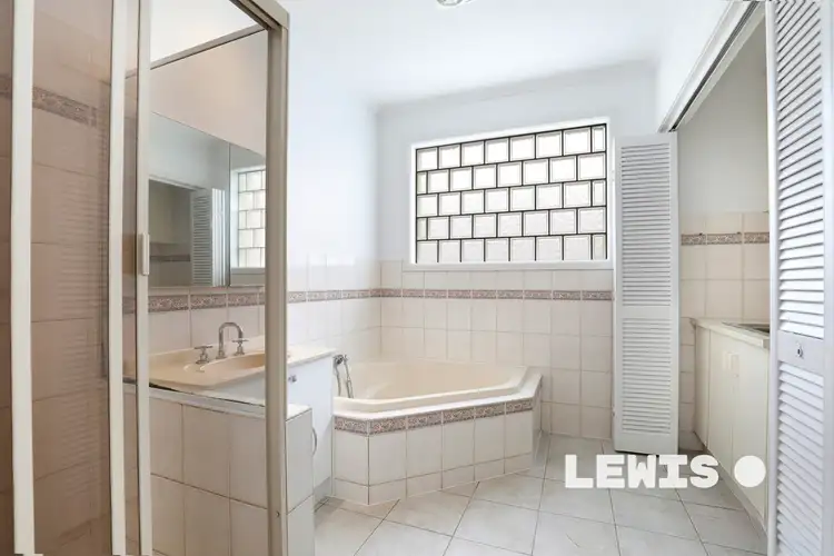 Sixth view of Homely house listing, 40 Devereaux Street, Oak Park VIC 3046